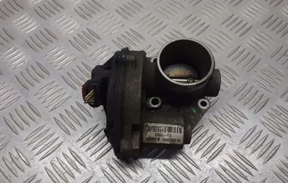 Ford Focus Throttle valve position sensor 2S6U-9E927-D
