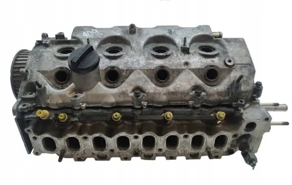 Toyota Corolla E110 Engine head