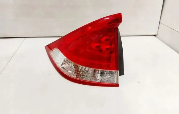 Honda Insight Rear/tail lights