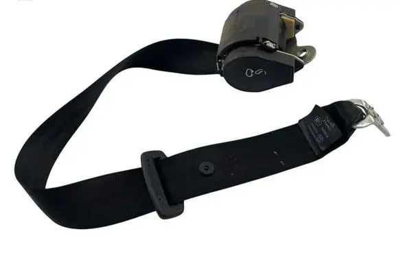Audi A5 Sportback 8TA Rear seatbelt 8K0857805Q 621421000
