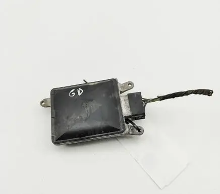 BMW 5 F10 F11 Blind spot module 6873339