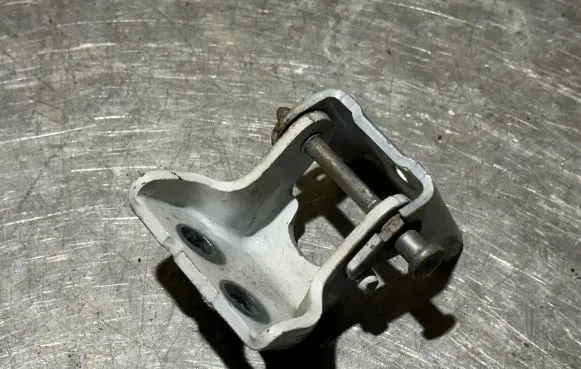 Peugeot 508 Rear door upper hinge 1606232780