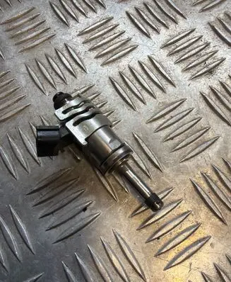 Toyota RAV 4 (XA50) Fuel injector 2325025010 3022 04C2024903