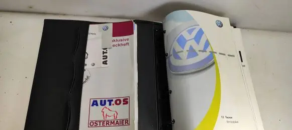 Volkswagen Touran I Owners service history hand book 