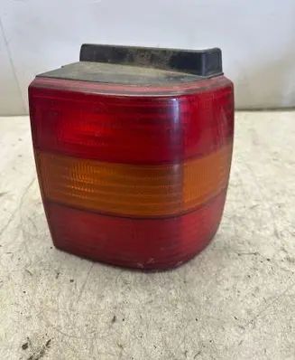 Volkswagen PASSAT B4 Rear/tail lights 3A9945112