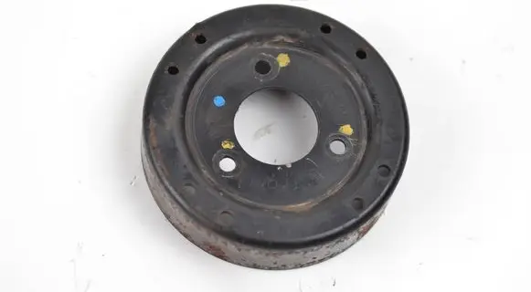 Audi 100 S4 C4 Water pump pulley 046119145