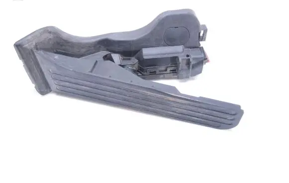 Volkswagen PASSAT CC Accelerator throttle pedal 1K1723503AP 6PV01103906