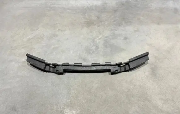 Front bumper foam support bar