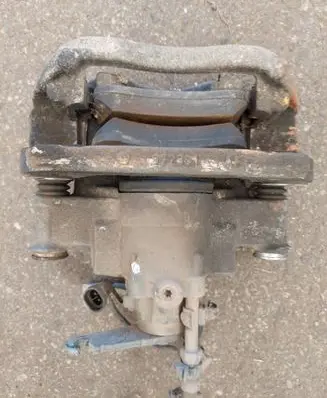 Iveco Daily 5th gen Rear brake caliper 972301