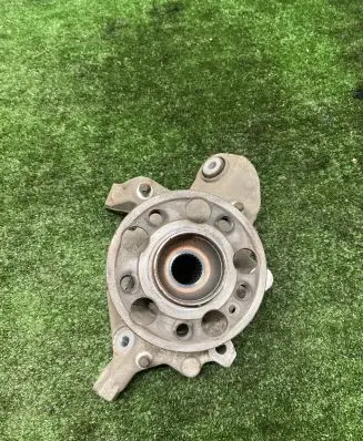 Mercedes-Benz E W213 Rear wheel hub spindle/knuckle a2133572600