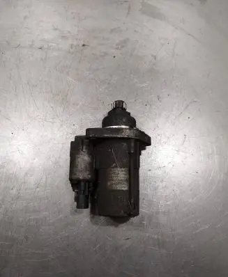 Volkswagen Golf V Starter motor 02M911023N D7GS10