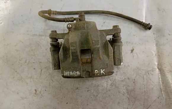 Suzuki Grand Vitara II Front brake caliper