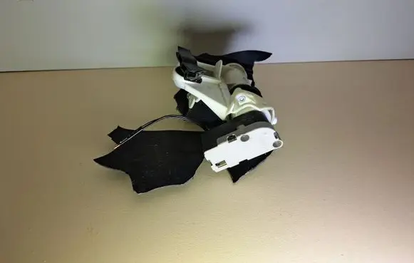 Opel Zafira B Headlight level adjustment motor 0307853316 1301329476