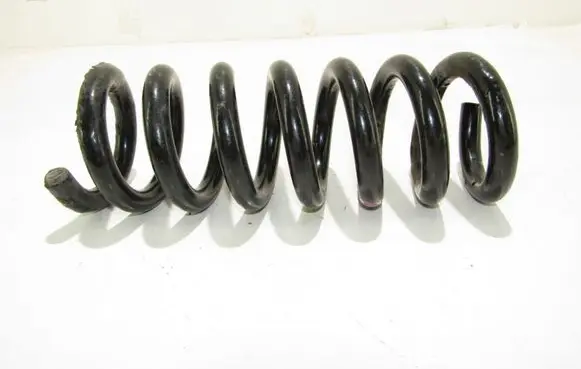 Mercedes-Benz C W204 Rear coil spring