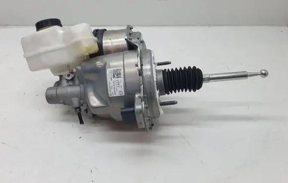 Skoda Octavia Mk4 Master brake cylinder 5WB614105BB