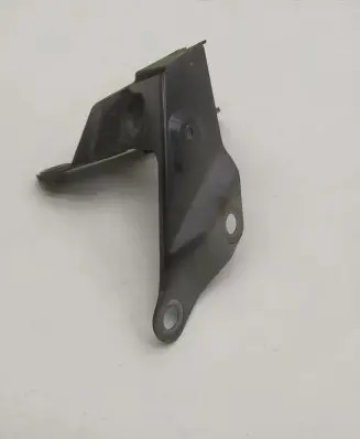 Audi A7 S7 4G Fender mounting bracket 4G8821136D