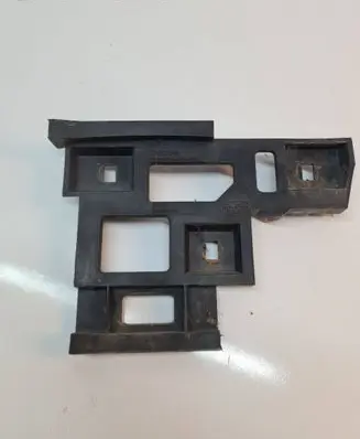 Volvo C70 Front bumper mounting bracket 9151501