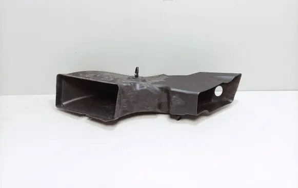 BMW i8 Air intake duct part 7345086