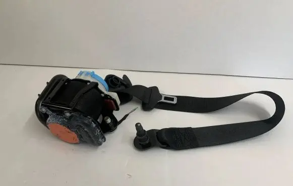Mercedes-Benz B W246 W242 Front seatbelt KR1DK2X1E0