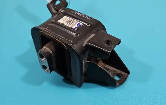 Hyundai Elantra VI Engine mount vacuum valve 21824F2000 IMPRK1519597
