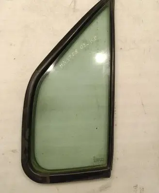 Renault Master II Front triangle window/glass DOT39AS2M33 43R000464