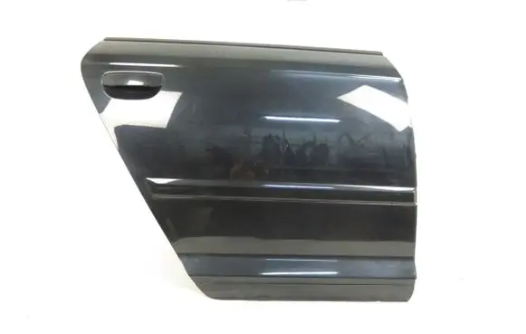 Audi A3 S3 8P Rear door