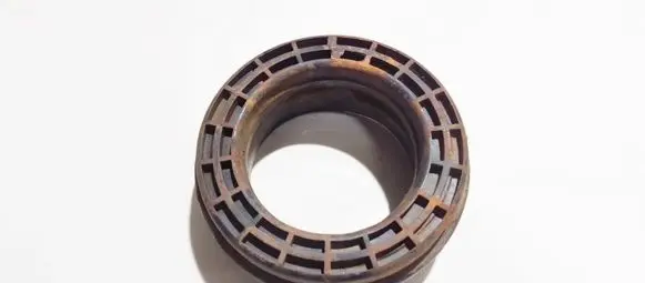 Coil spring mount