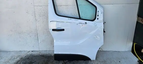 Renault Trafic III (X82) Front door 