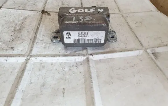 Volkswagen Golf V ESP acceleration yaw rate sensor 1K0907655B