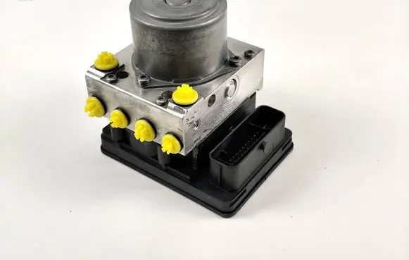 Fiat 500 Abarth ABS Pump 52003820 18552013 18551814C