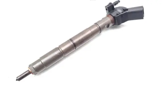 Audi Q7 4L Fuel injector 059130277AH 0445115052