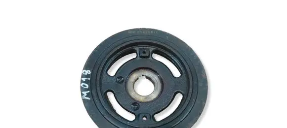 Nissan Juke I F15 Crankshaft pulley 