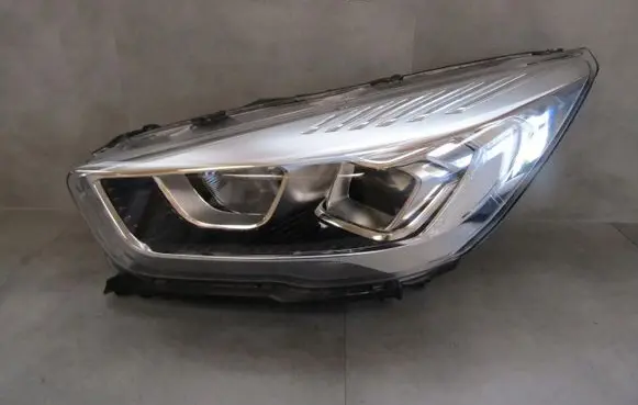 Ford Kuga II Headlight/headlamp GV41