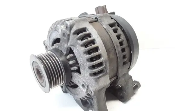 Volvo S40 Generator/alternator 3M5T10300PD 30795422