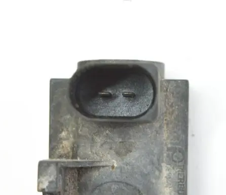 Volkswagen Phaeton Turbo solenoid valve 1J0906627C