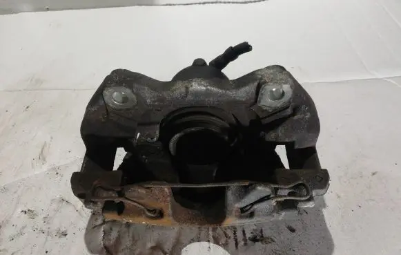 Opel Zafira B Front brake caliper