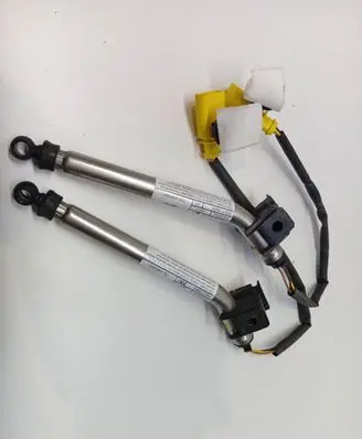 Audi A5 Bonnet Pedestrian Airbag Actuator 8W6823823 120717 0589P1000684