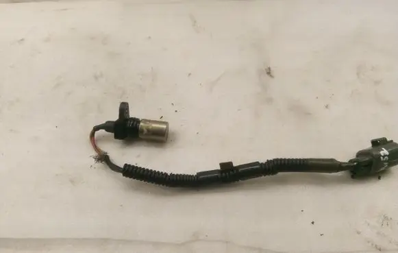 Toyota Avensis T250 Crankshaft position sensor 0296001420 9091905069