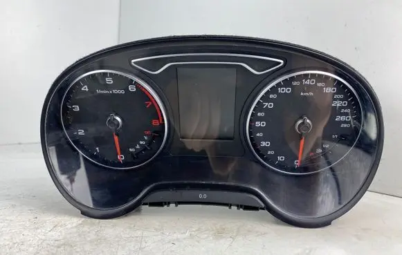 Audi A3 S3 8V Speedometer (instrument cluster) 8V0920870G 117372KM