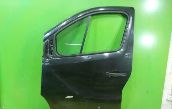 Renault Trafic III (X82) Front door PRZOD LEWE