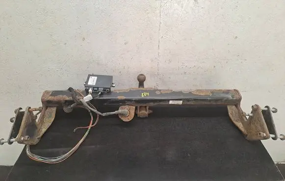 Mercedes-Benz Vito Viano W639 Tow bar set A6394401632 A1695453932 5DS008769