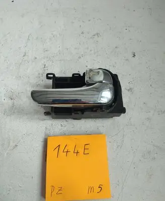 Mazda 5 Front door interior handle 92723478