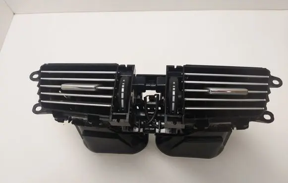 Mercedes-Benz E W212 Dash center air vent grill A2128302554