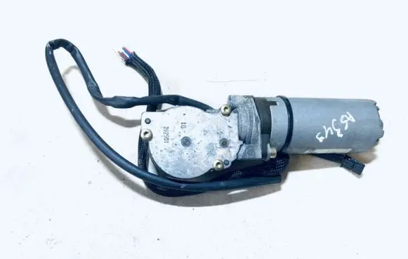 Mercedes-Benz S W220 Seat adjustment motor 1136701 1-1367-01