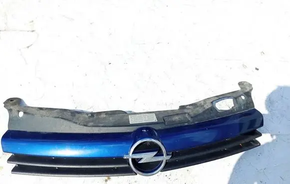 Opel Astra H Front grill 13154225