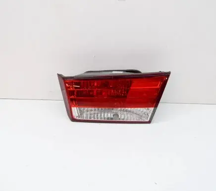 Hyundai Sonata Tailgate rear/tail lights