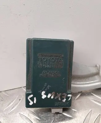 Lexus IS 220D-250-350 Door central lock control unit/module 8974053060
