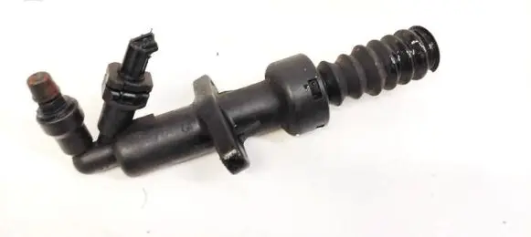 Peugeot 5008 Clutch master cylinder 9684276480