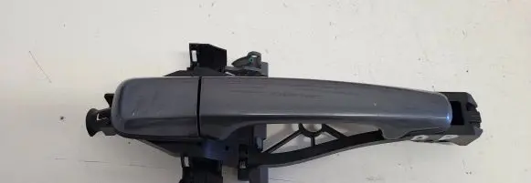 Volvo V70 Front door exterior handle 30784203
