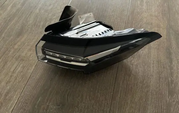 Peugeot 308 Rear/tail lights 9835299280